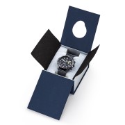 Coffret bleu marine, écrin de la montre.
