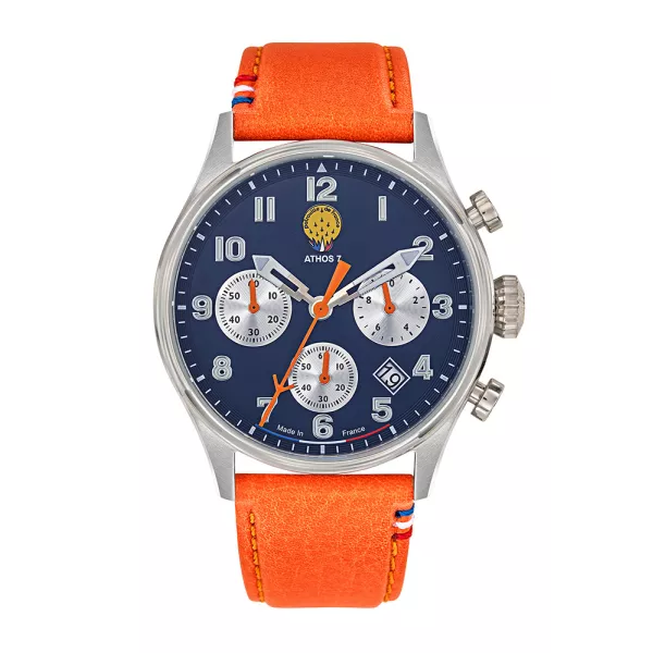 Montre en metal avec cadran bleu et 3 petits compteurs métallisés.