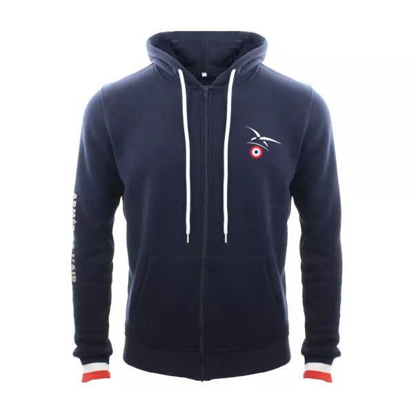 Veste bleue marine avec bords côte tricolore et logo de l'AAE sur le coeur.
