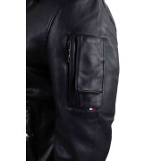 Poche zippée sur l'épaule