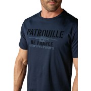 Visuel sur le torse avec inscription " Patrouille de France" et dessin d'Alpha-Jet.