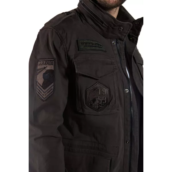 Nombreux patchs ton sur ton, aux visuels incarnant la Patrouille de France