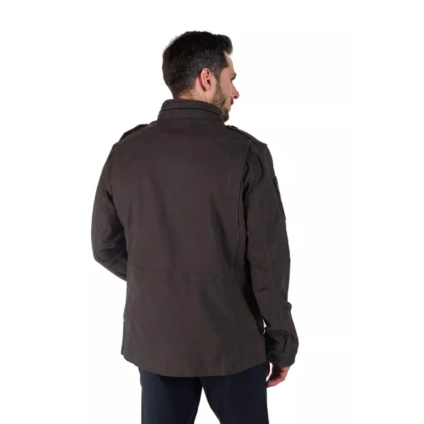 Absence de visuel sur le dos de la parka.