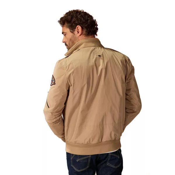 Dos sans inscription.