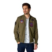 Veste kaki avec plusieurs patchs d'aviation sur le haut de la veste, à l'avant et sur les manches.