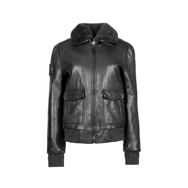 Blouson en cuir noir avec doudoune noire au niveau du col.