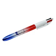 Stylo Bic 4 couleur avec corps du stylo en dégradé bleu, blanc et rouge. Logo de la patrouille de France imprimé sur le dessus.