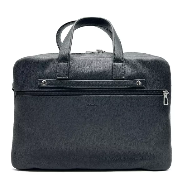 Revers du sac avec logo Larmorie embossé dans le cuir et pièces en métal.