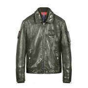 Blouson en cuir de coloris Khaki avec des poches sur le coeur et les épaules.