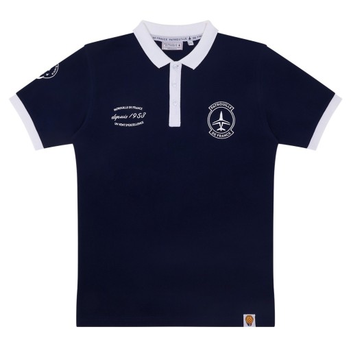 Polo bleu marine avec col et manches blancs. Inscriptions Patrouille de France sur le coeur.