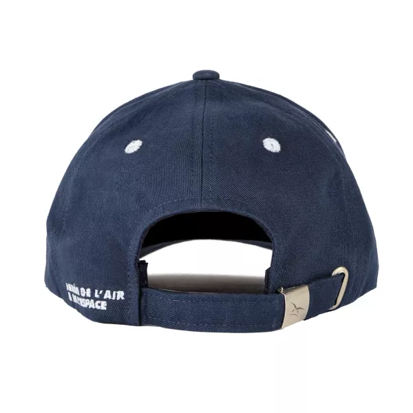 Broderie "armée de l'air et de l'espace" blanche située à l'arrière de la casquette.