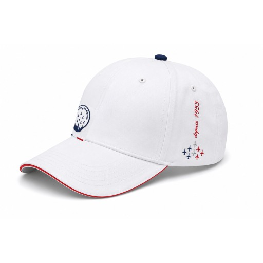 Casquette blanche avec patch Patrouille de France brodé sur la face avant.