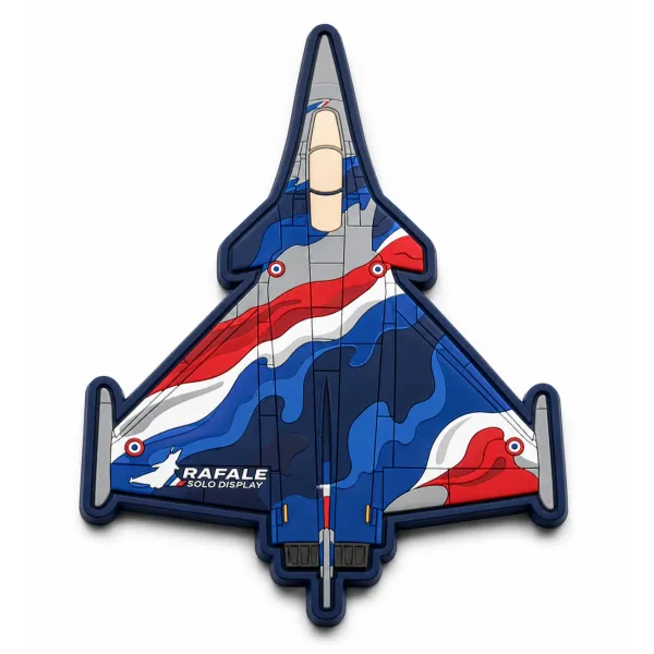Magnet en plastique, découpé à la forme du Rafale Solo Display avec son habillage tricolore